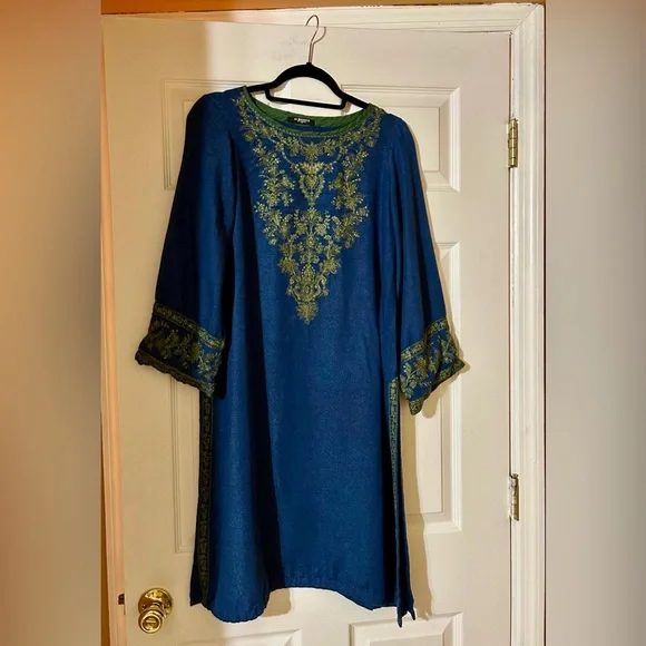 M. BASICS by Maria. B. Elegant Blue and Green Embroidered Women's Dress - Picture 7 of 15
